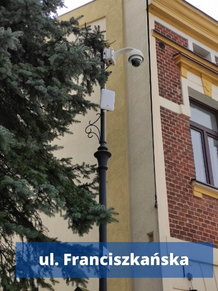 Darmowe WiFi już działa w Krośnie. Sieć nowych hotspotów zapewnia dostęp do internetu mieszkańcom i turystom [LOKALIZACJE]