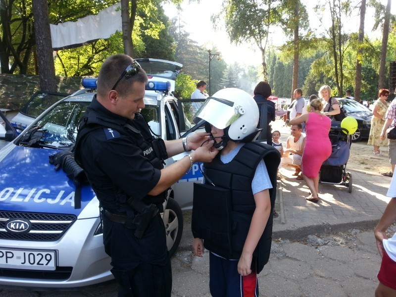 Policja w Jastrzębiu-Zdroju: Mundurowi na festynie charytatywnym