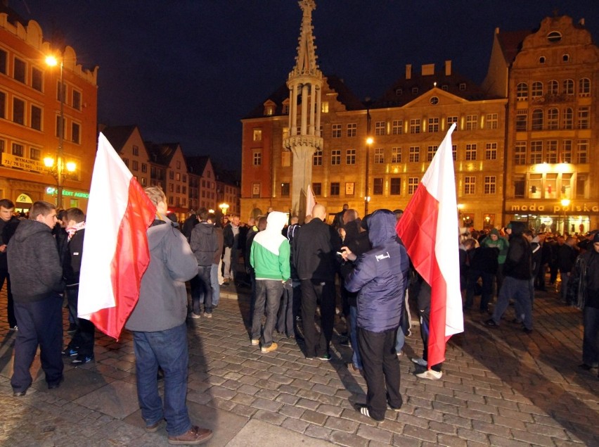 Wrocław: NOP maszerował w Święto Niepodległości (ZDJĘCIA)