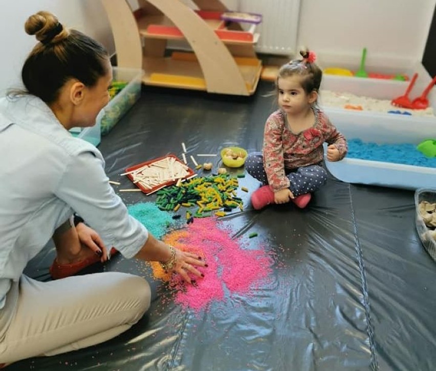 Przedszkole nr 10 w Nysie ma nowe pomoce terapeutyczne dla...