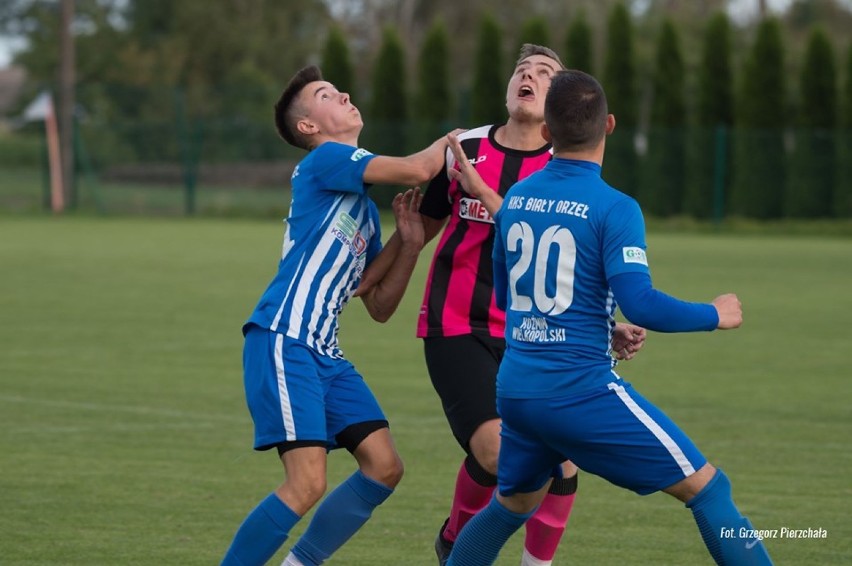 KKS Biały Orzeł Koźmin Wlkp. pokonał Olimpię Brzeziny 2:0 [ZDJĘCIA]                                               