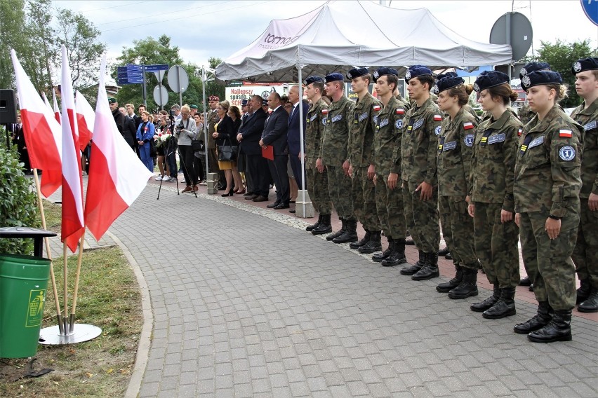 Rocznica agresji ZSRR na Polskę. Tak wyglądały obchody rocznicy 17 września w Tomaszowie [ZDJĘCIA]