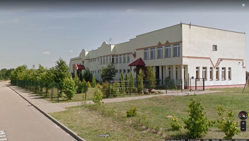Szkoła w Gwdzie Wielkiej koło Szczecinka