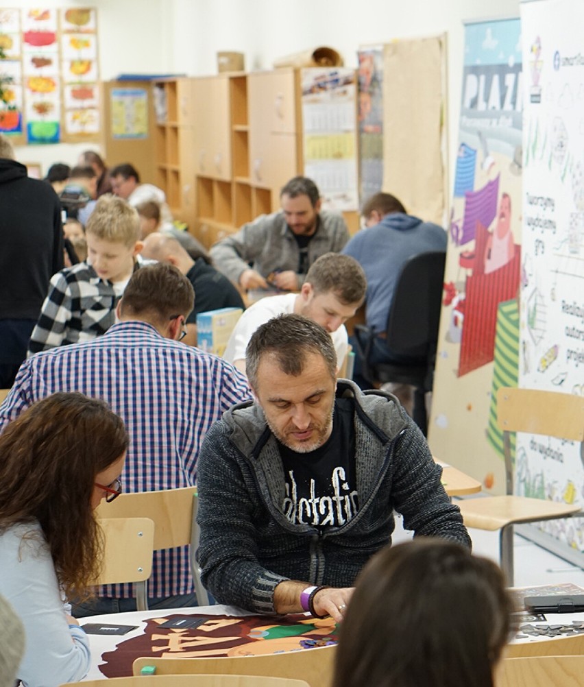 Święto gier planszowych, karcianych i fabularnych. Festiwal aleGRAMy odbędzie się w Szkole Metropolitalnej w Kowalach!