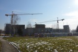 Tarnów. Trwa budowa hali "Jaskółka" w Mościcach. Zobacz postęp prac [ZDJĘCIA]
