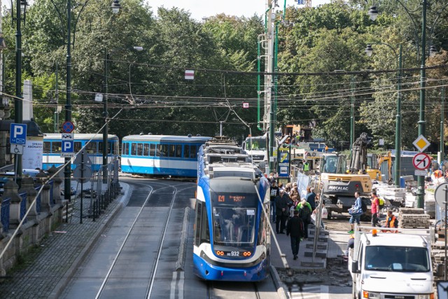 ZIKiT zapewnia, że przebudowa Basztowej przebiega zgodnie z planem. Ma być gotowa na 6 grudnia