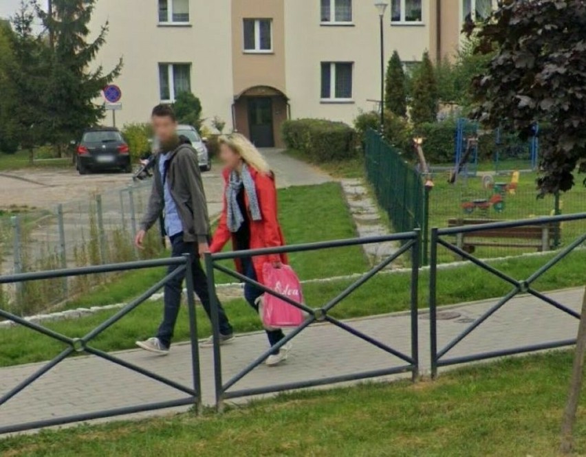 Tak ubierają się mieszkańcy Buska! Oto codzienne stylizacje mieszkańców uchwycone przez Google Street View