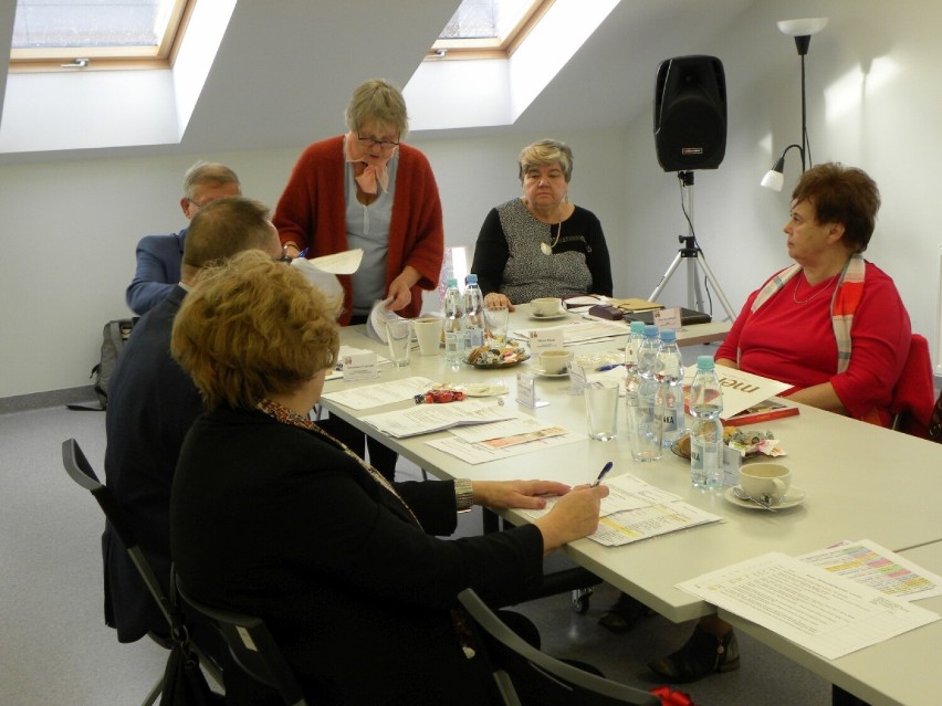 Zduńskowolska Rada Seniorów zebrała się na sesji w...