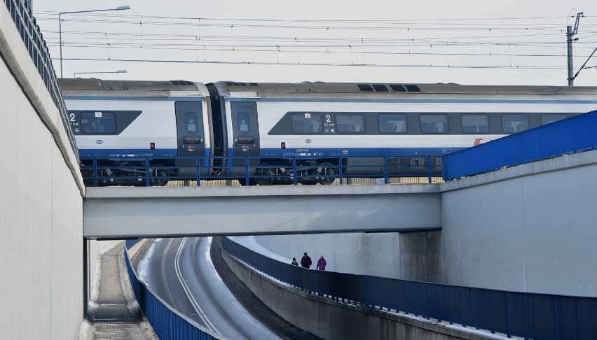 Malbork. Tragedia na torach koło ulicy de Gaulle'a. Mężczyzna zginął pod kołami pendolino