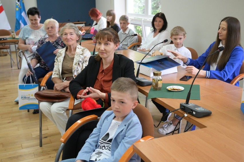 W Starostwie Powiatowym w Pleszewie odbyło się podsumowanie...