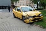 Wypadek na skrzyżowaniu Sikorskiego i Jedności Robotniczej w Głogowie