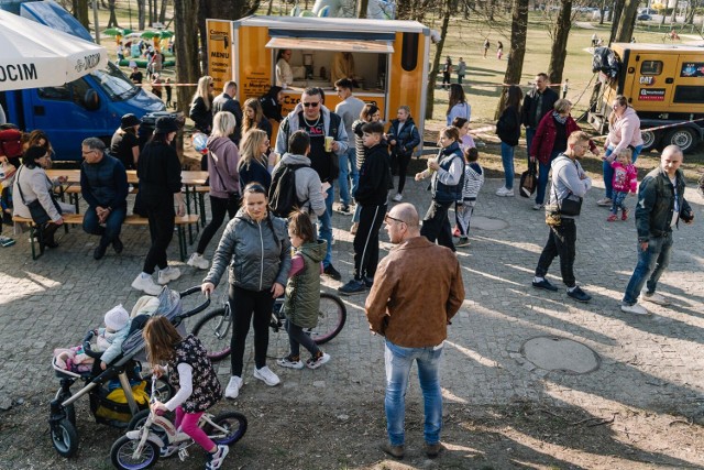 Tłumy na Zlocie Food Trucków w niedzielę