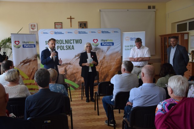 Parlamentarzyści PO spotkali się z rolnikami z gminy Puńsk