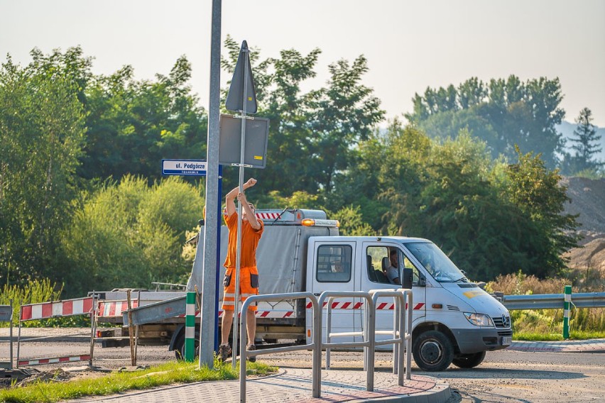 Tęgoborze. Od dziś kierowcy nie przejadą przez górę Just