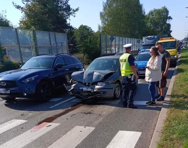 Na miejscu czwartkowej stłuczki na skrzyżowaniu w Kielcach