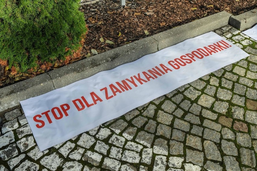 W Bydgoszczy odbył się protest branży gastronomicznej