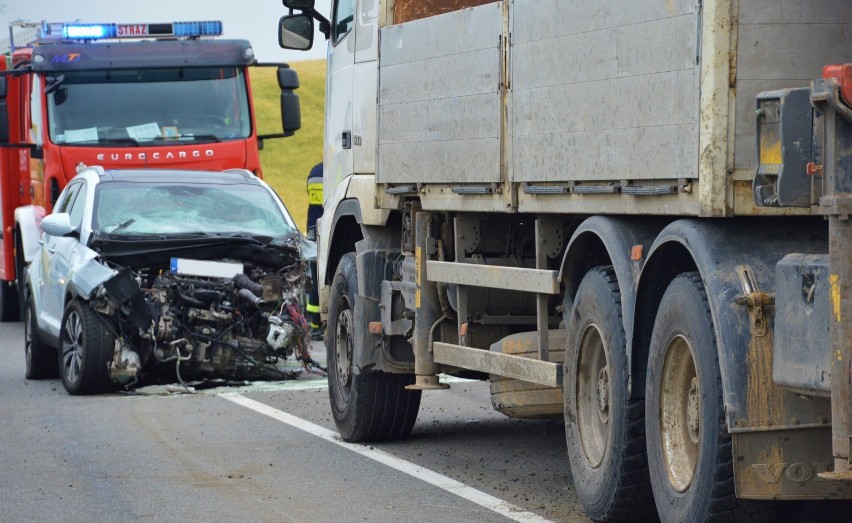 Kolizja czterech samochodów na DK 91 pod Srockiem