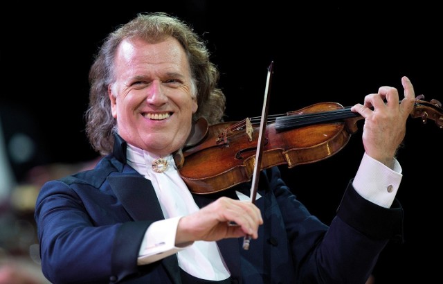 Andre Rieu poprowadzi orkiestrę w kolejnym koncercie