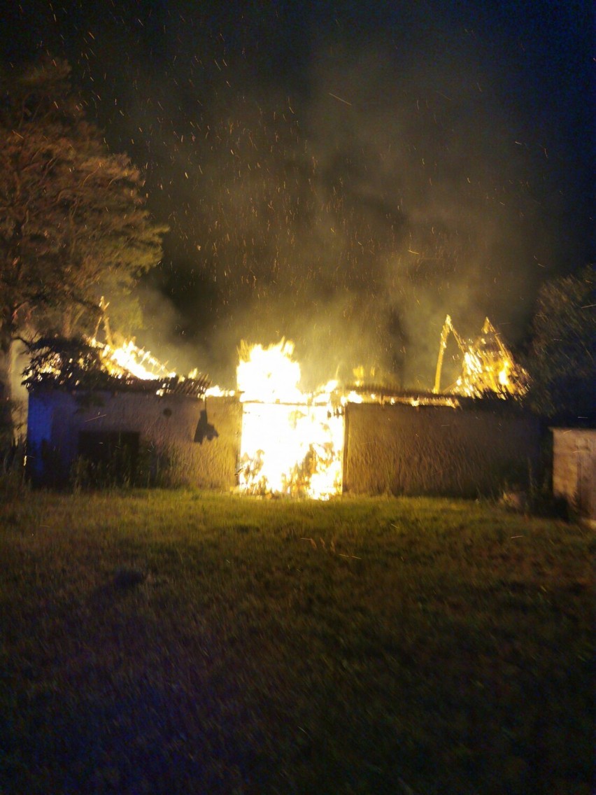 Burza w powiecie konińskim doprowadziła do pożaru stodoły w...