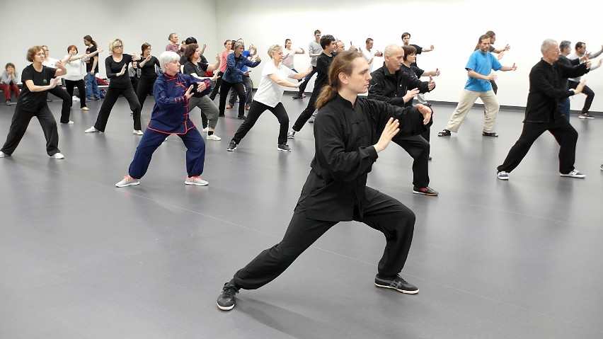 Ćwicz Tai Chi w Sukcesji [ZDJĘCIA FILM]