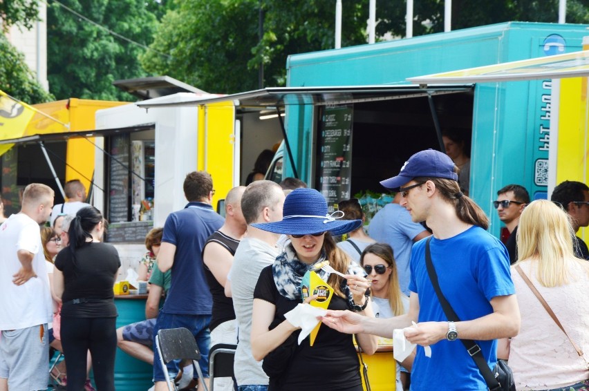 A tak było na rozpoczęciu sezonu podczas Food Truck vol. 5 w...