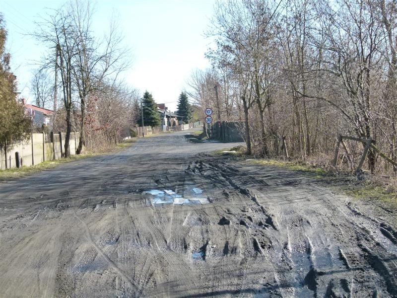 Orchów: O asfalt sprawa [zdjęcia]