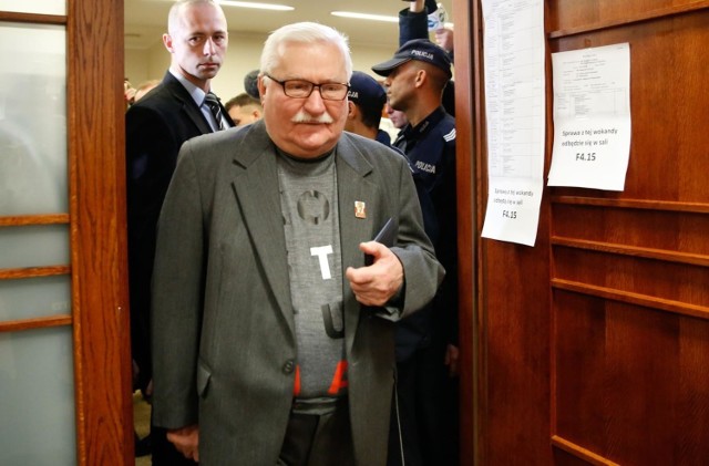 Zarówno Lecha Wałęsy, jak i Jarosława Kaczyńskiego zabrało 22.07.2019 na sali sądowej. Na zdjęciu: politycy podczas rozprawy w dn. 22 listopada 2018.