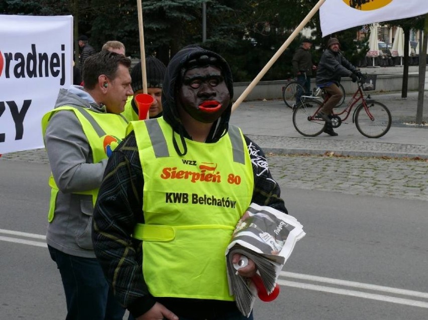 Manifestacje związków zawodowych w Bełchatowie w 2014 roku