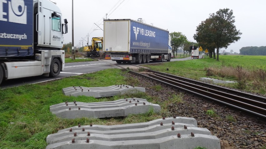 Ruszyły intensywne prace przy modernizacji linii kolejowej nr 281 Krotoszyn-Oleśnica [FOTO]