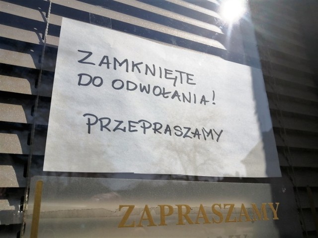 Wielu przedsiębiorców zmuszonych było zamknąć sklepy i zawiesić działalność. Każdy tydzień epidemii to dla nich coraz większe straty