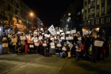 W Gdyni protestowano przeciwko pomysłowi  deportacji  ateistów [ZDJĘCIA]
