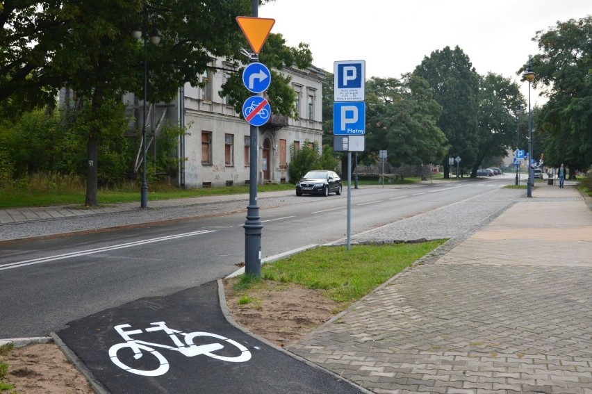 Nowa droga rowerowa przy ulicy Limanowskiego w Radomiu jest już gotowa. Zobacz zdjęcia