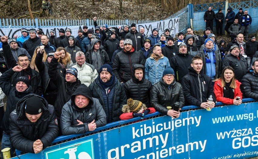 Mecz Victoria Koronowo - Zawisza Bydgoszcz 1:3. Zobaczcie zdjęcia kibiców