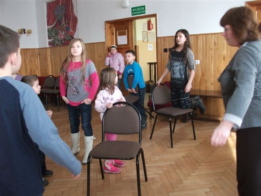 Dzieci i młodzież w gminie Buczek nie muszą się nudzić w...