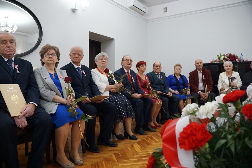 Medale Za Długoletnie Pożycie Małżeńskie są przyznawane...