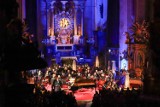 Toruń. Koncert Kopernikański w kościele Wniebowzięcia Najświętszej Marii Panny. Zagrały sławy