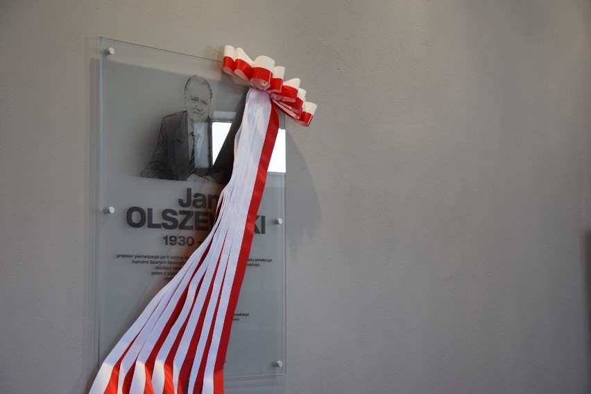 Uroczystości nadania imienia Jana Olszewskiego Muzeum Historycznemu Skierniewic 