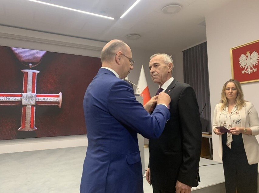 Nowosądecki poseł Jan Duda został odznaczony Krzyżem...
