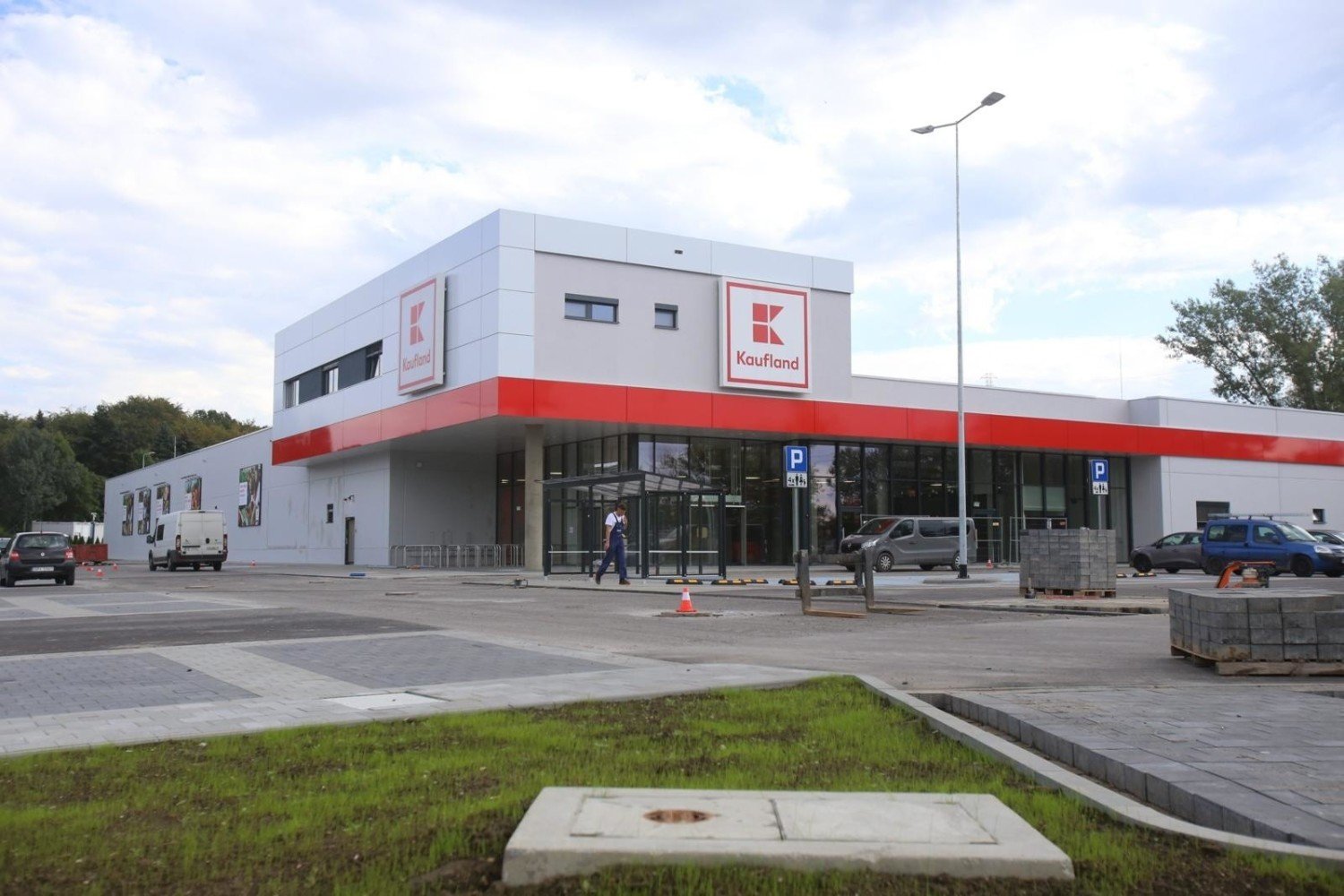 Pierwszy sklep Kaufland gotowy. Powstał w Brynowie. Otwarcie w czwartek 29  października 2020 r | Katowice Nasze Miasto