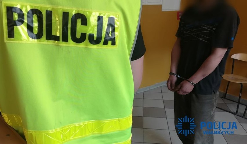 Policjanci z Wałbrzycha zatrzymali 30-letniego mężczyznę, który na Sobięcinie ukradł dziecięcy rower