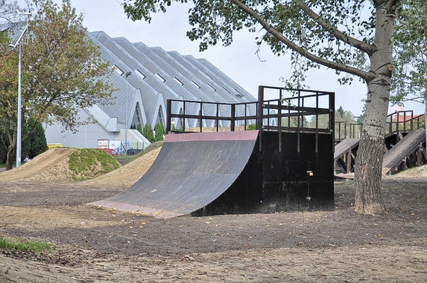 Rzeszów. Pobicie 10-latka na skateparku. Matka chłopca złożyła zawiadomienie do policji. Losem sprawcy zajmie się sąd rodzinny