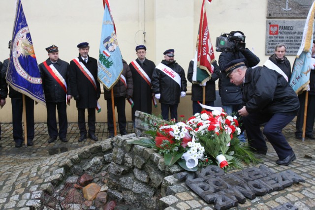 13 grudnia 2015 roku w Łodzi obchodzono 34. rocznicę wprowadzenia stanu wojennego