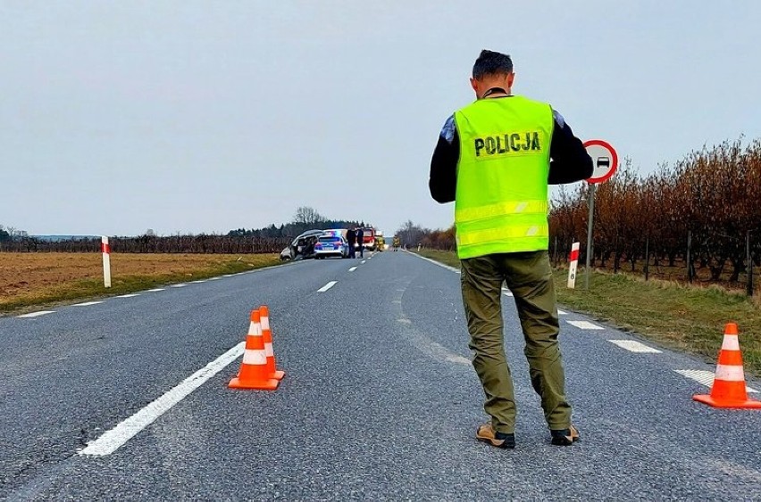 Wypadek śmiertelny pod Rawą Mazowiecką. Zginęły dwie osoby