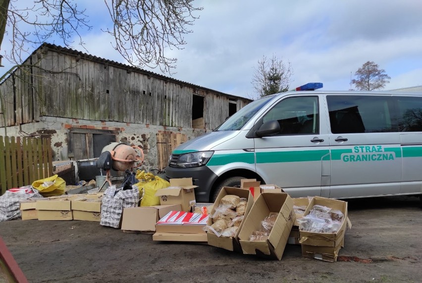 Straż Graniczna. Przeszukania w powiecie pleszewskim. Nielegalny towar przygotowany do sprzedaży