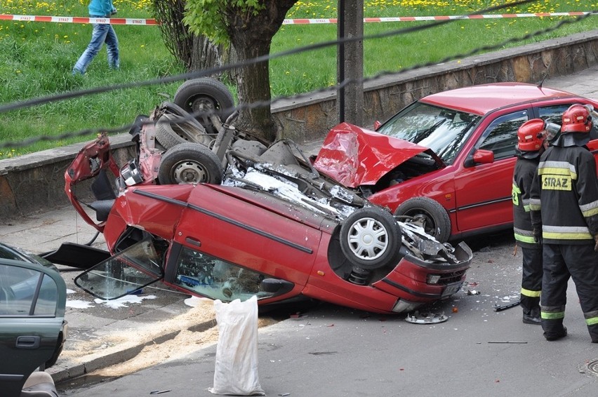 Ten wypadek miał miejsce na ul. Mireckiego w Tomaszowie....