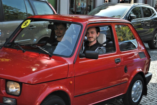 Turystyczny Rajd Rotary co roku przyciąga do Wolsztyna miłośników motoryzacji.