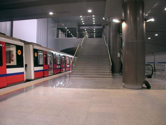 Metro Warszawskie. Stacja A17 Dworzec Gdański.