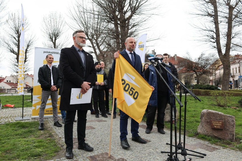 Polska 2050 Szymona Hołowni stawia na Konrada Fijołka w wyborach na prezydenta Rzeszowa