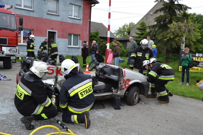 Ćwiczenia strażaków w Gaszowicach