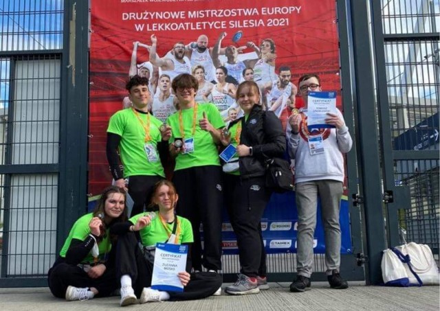 W Drużynowych Mistrzostwa Europy w lekkiej atletyce wzięli udział uczniowie z Liceum im. J. Kochanowskiego w Świętochłowicach. Pomagali oni w wydarzeniu jako wolonatriusze.